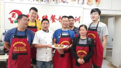 成都小吃日韩精品一区二区三区水蜜桃