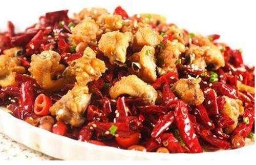  中国好吃辣味菜排名，水煮鱼只能倒数第二，第一名辣到骨髓