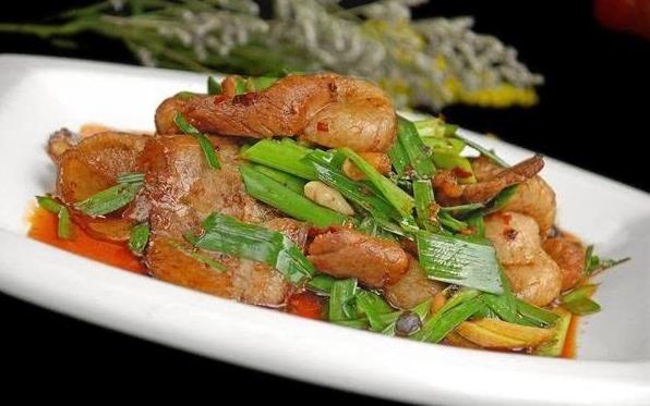四川风味小吃蒜苗回锅肉，你吃过了吗？