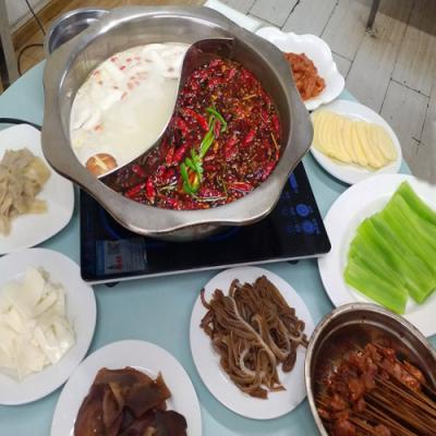 清油与牛油火锅有什么区别?成都火锅技术日韩精品一区二区三区水蜜桃告诉你!