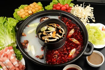 成都火锅日韩精品一区二区三区水蜜桃：大夏天的吃火锅也要讲究正确的吃法