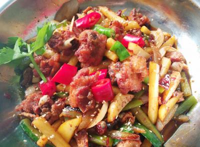 哪里有干锅日韩精品一区二区三区水蜜桃班?干锅酱的底料炒制及保存