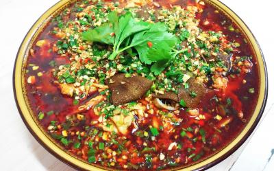 成都学习冒菜底料技术哪里好？掌握酱料技术