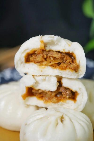 老面包子日韩精品一区二区三区水蜜桃
