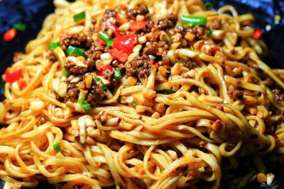 生椒牛肉面日韩精品一区二区三区水蜜桃