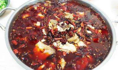 成都餐饮日韩精品一区二区三区水蜜桃，成都哪里学习正宗鱼火锅技术？