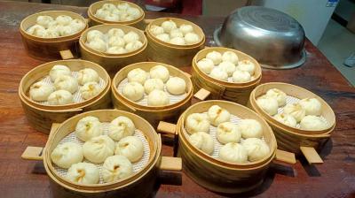 早餐技术日韩精品一区二区三区水蜜桃：哪家学校最吸引眼球？